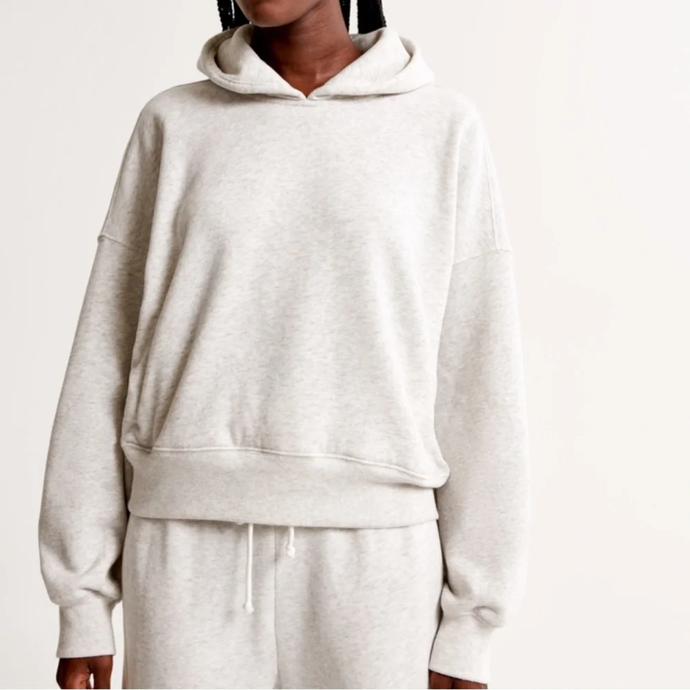 NWT Abercrombie & Fitch hoodie the lounge collection - Picture 1 of 4